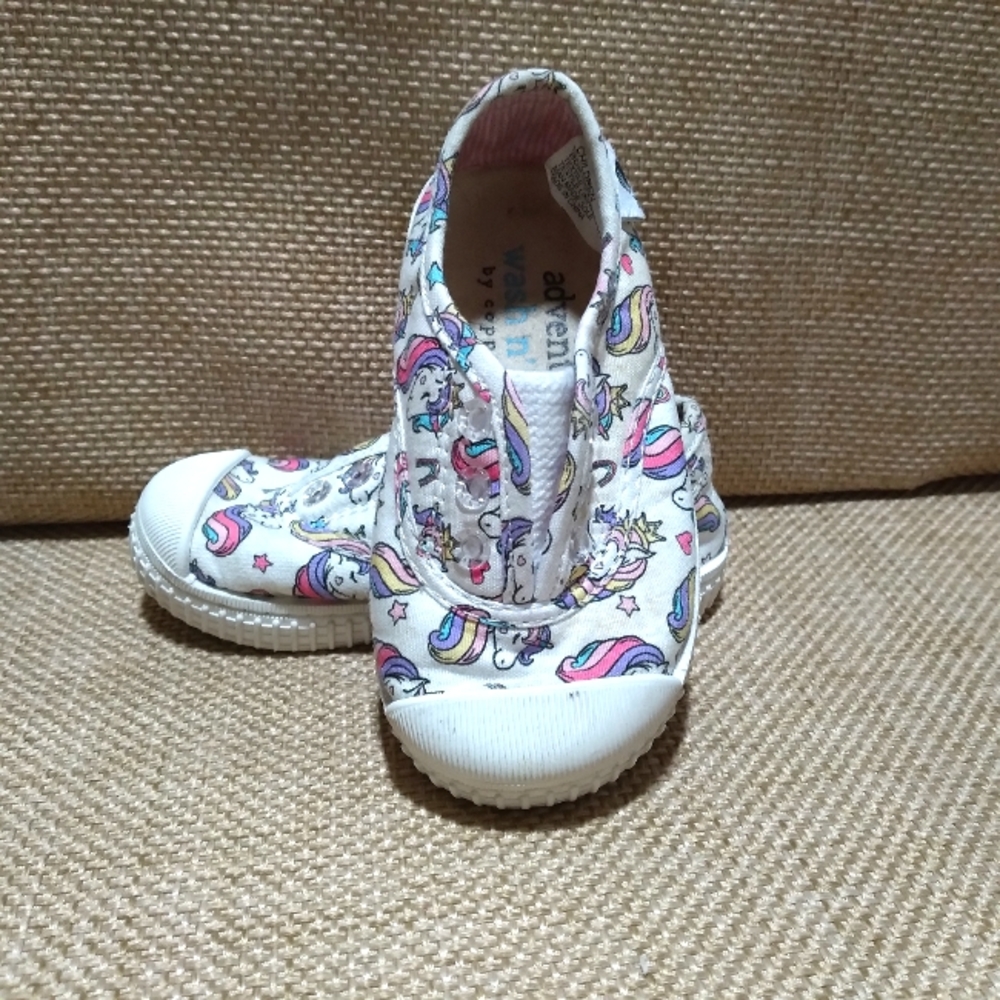 Copper Key Size 6 Unicorn Slip Ons
